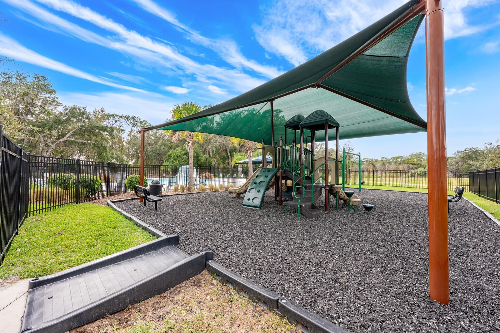 HORSE CREEK - Residential