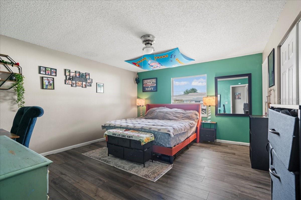 SILVER SPGS SHORES UN #43 - Residential