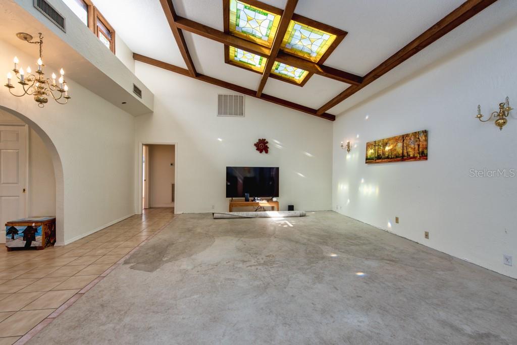 SAMPLES E E SUB - Residential