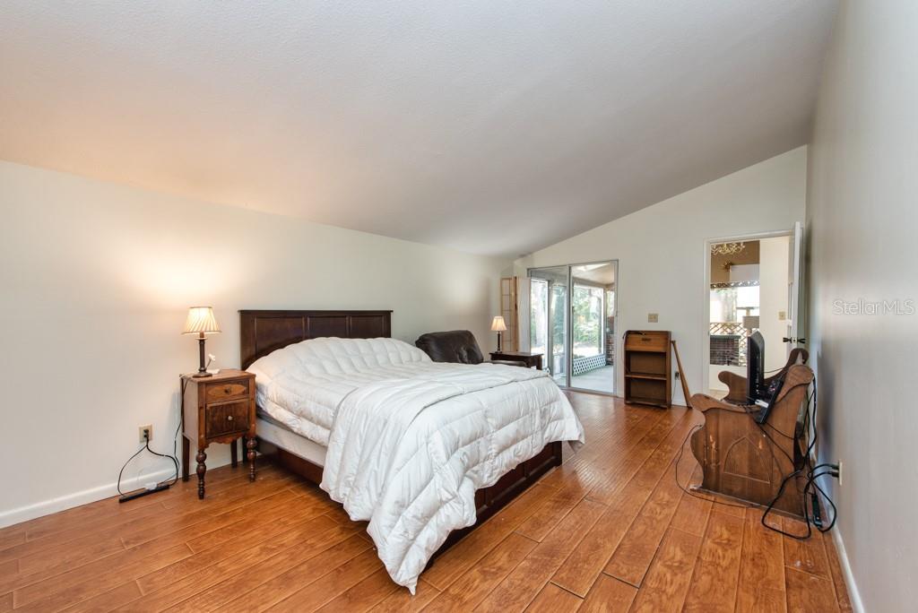 SAMPLES E E SUB - Residential