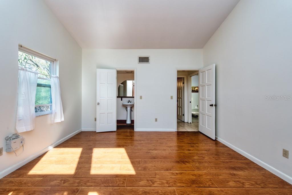 SAMPLES E E SUB - Residential