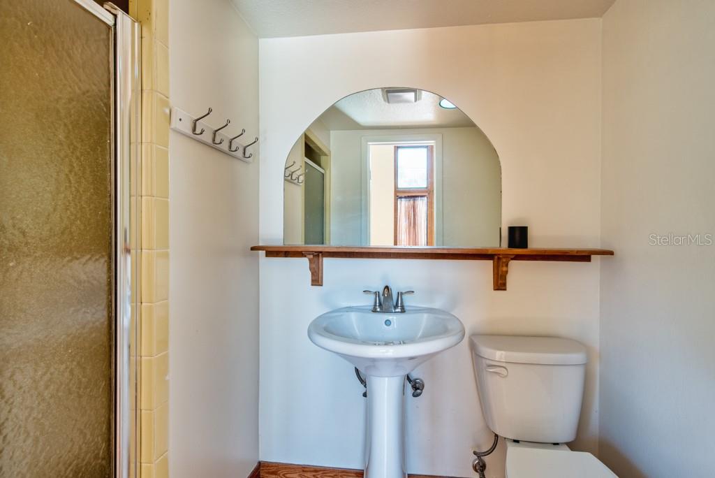 SAMPLES E E SUB - Residential