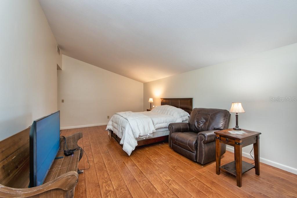 SAMPLES E E SUB - Residential