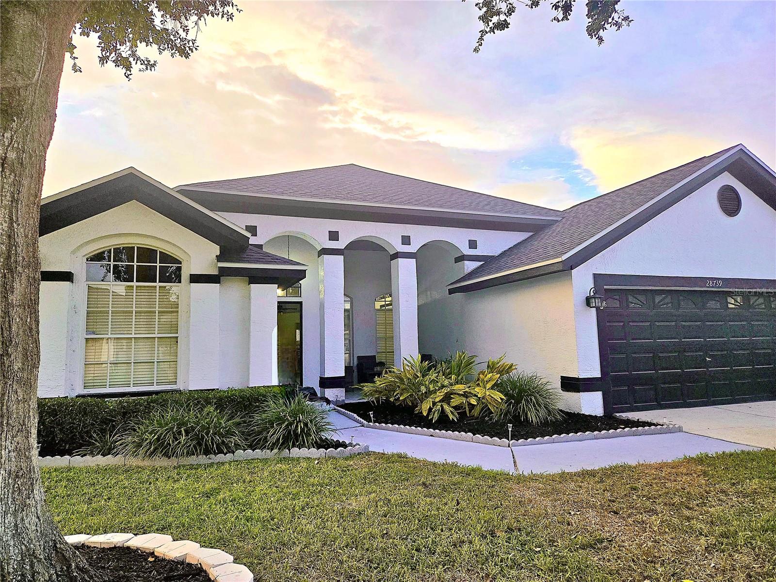 VILLAGES/WESLEY CHAPEL PH 1A - Residential Lease