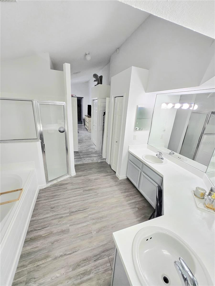 VILLAGES/WESLEY CHAPEL PH 1A - Residential Lease