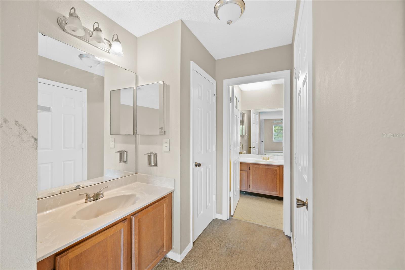 CLUBSIDE AT SABAL POINT A CONDO - Residential