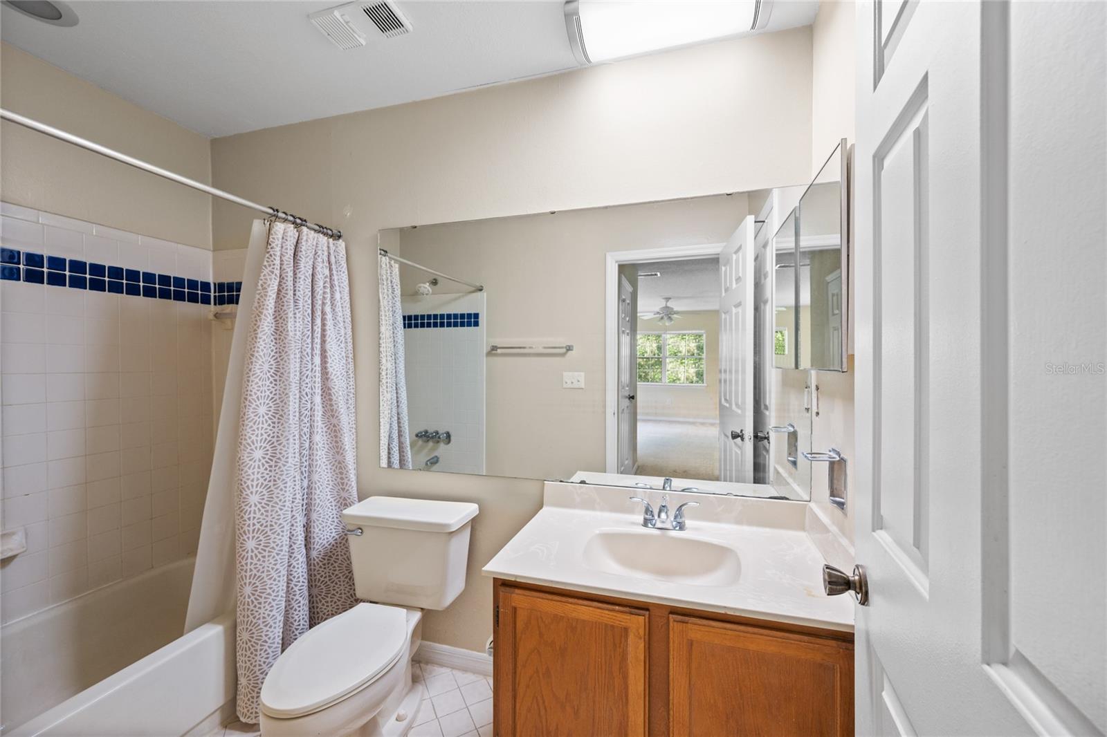 CLUBSIDE AT SABAL POINT A CONDO - Residential