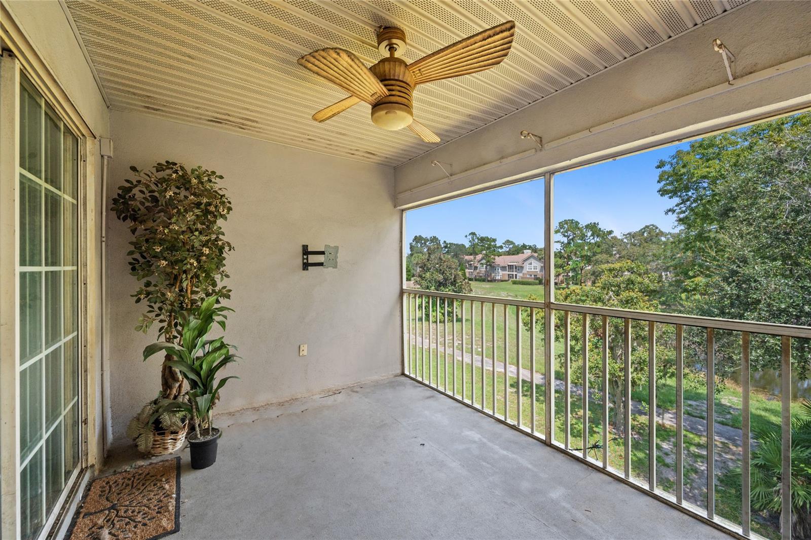CLUBSIDE AT SABAL POINT A CONDO - Residential