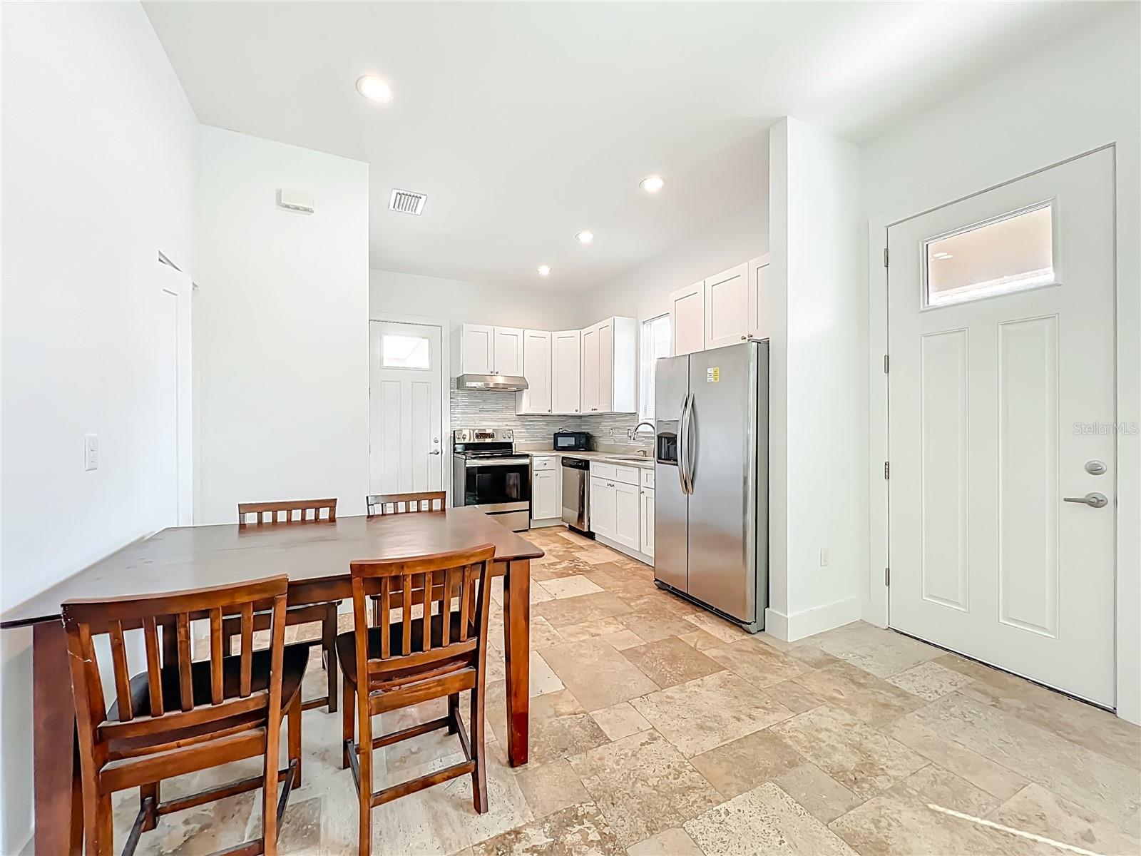 HIGH COTTON FARMS - Residential