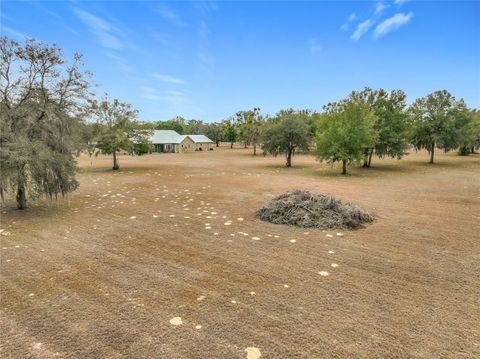 Tiny photo for 540 NW 165th Court Road, Dunnellon, FL 34432 (MLS # W7882387)