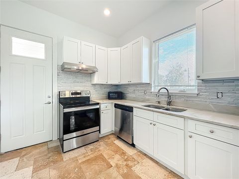 Tiny photo for 540 NW 165th Court Road, Dunnellon, FL 34432 (MLS # W7882387)