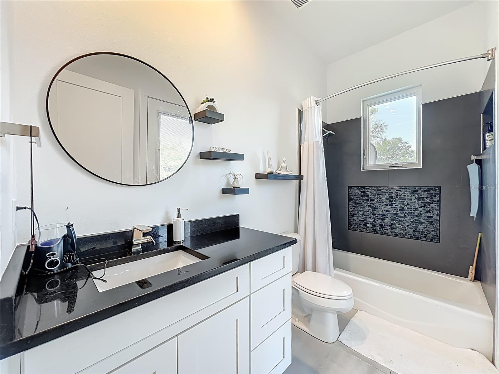 HIGH COTTON FARMS - Residential