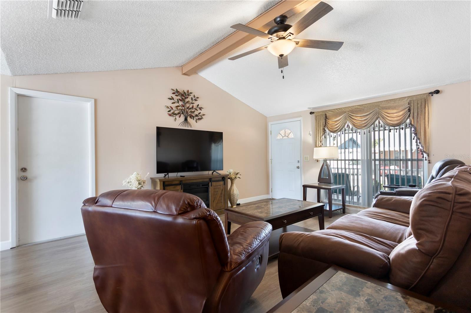 CAMEO VILLAS UNIT NO 3 - Residential