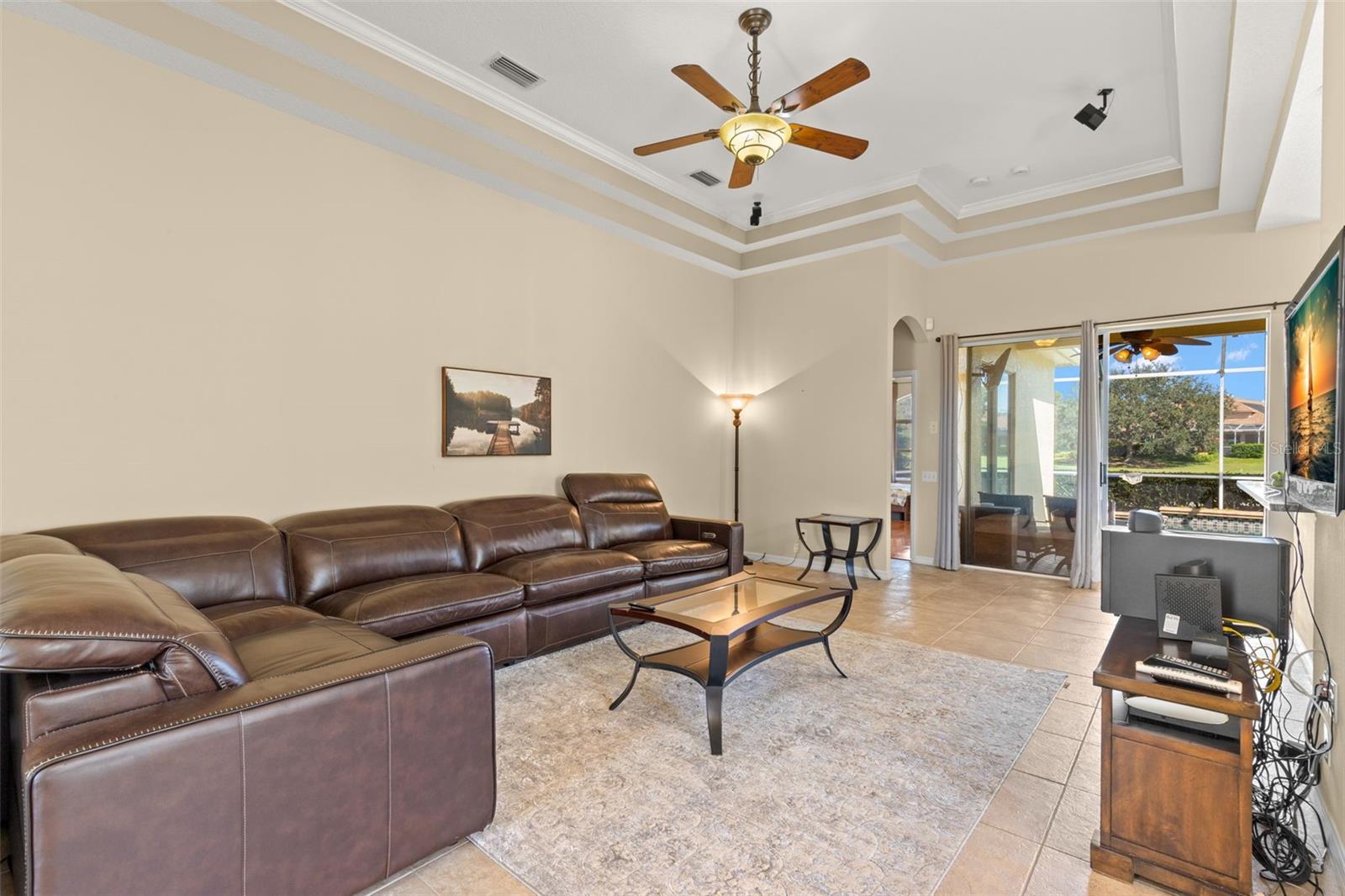 VILLAGES AT FOX HOLLOW PH 04 - Residential Lease