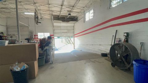 Tiny photo for 4450 S Pine Avenue, Ocala, FL 34480 (MLS # OM713294)