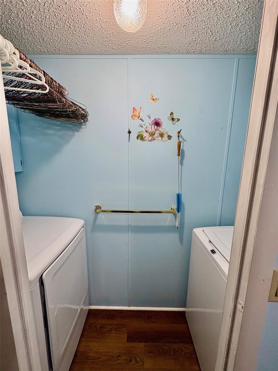 GARDEN GROVE OAKS - Residential