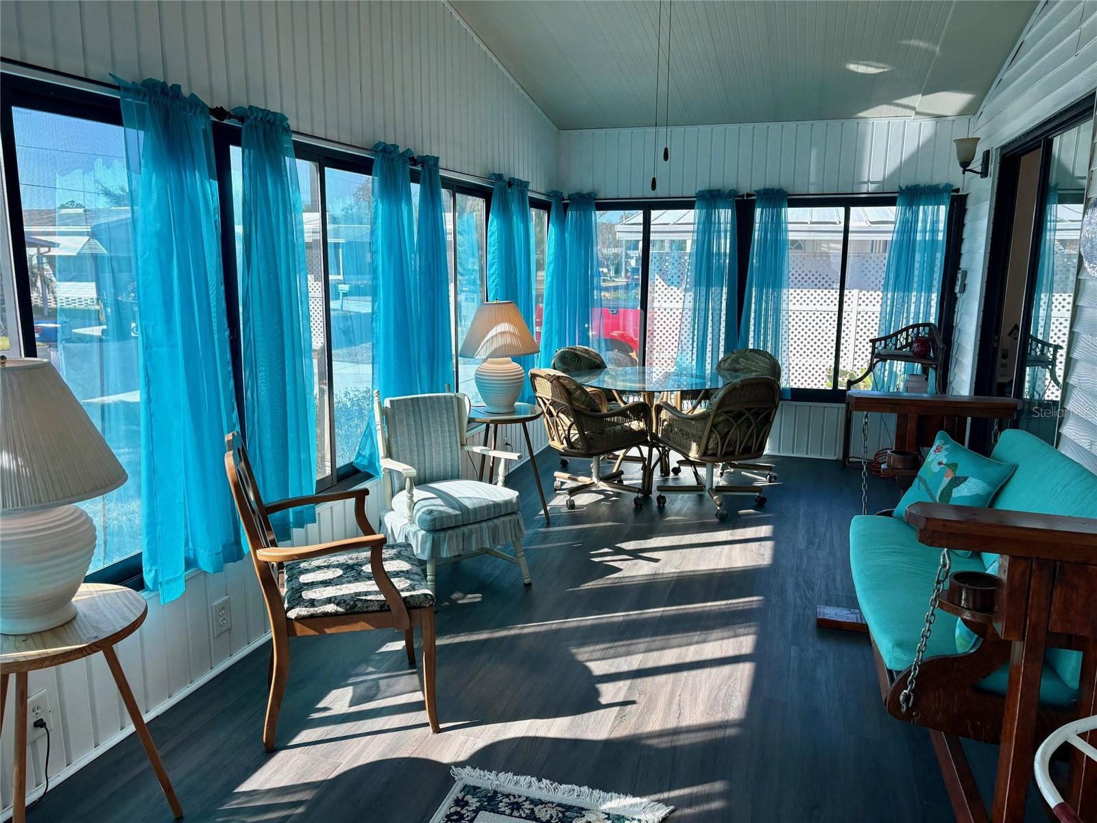 GARDEN GROVE OAKS - Residential