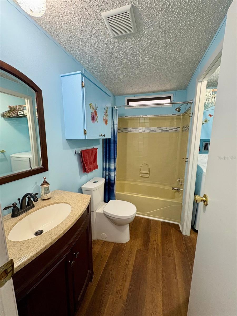 GARDEN GROVE OAKS - Residential