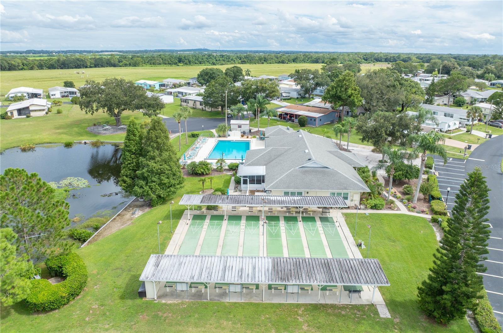 GARDEN GROVE OAKS - Residential