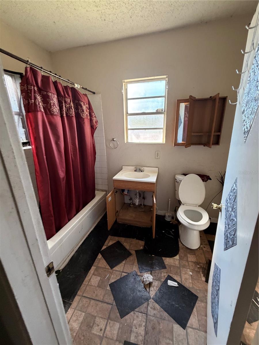 GROVE HILL HEIGHTS - Residential