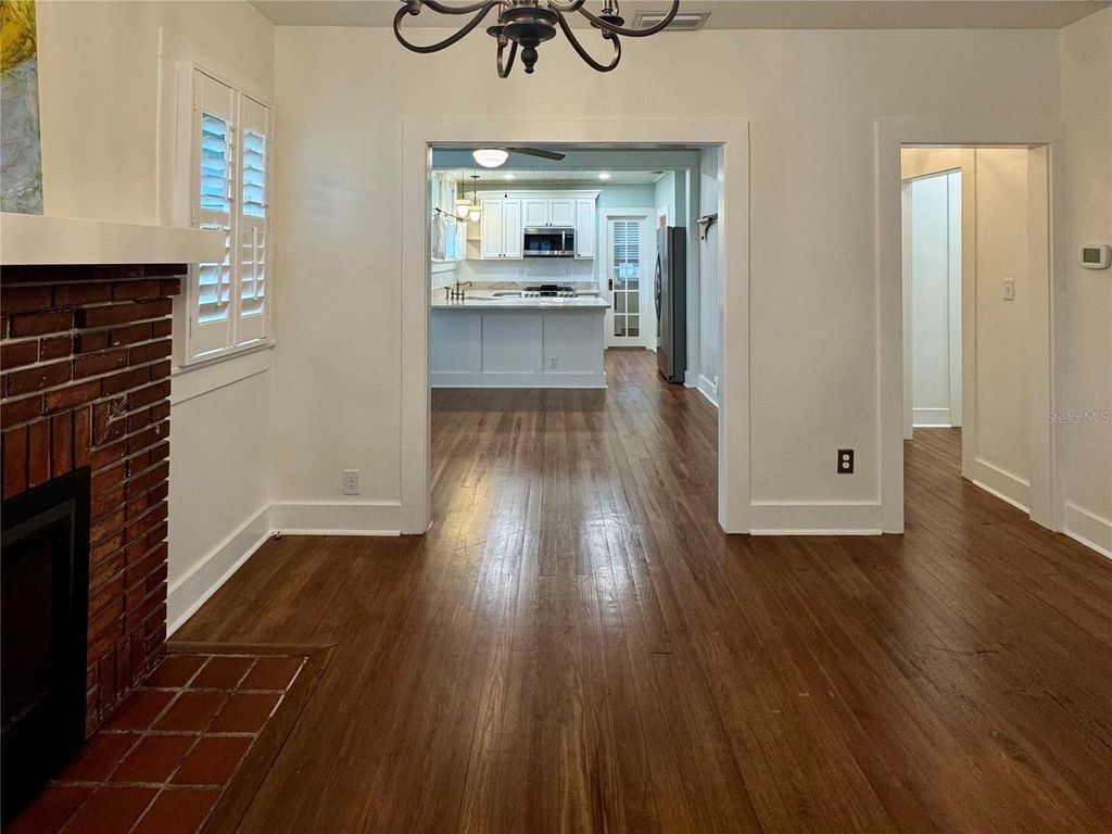 Photo of 707 SE 10th Place, Ocala, FL 34471 (MLS # OM715051)