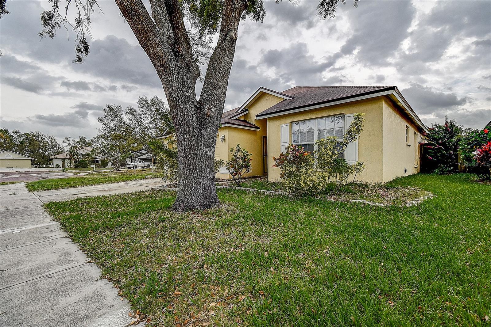 1610 BONDURANT WAY