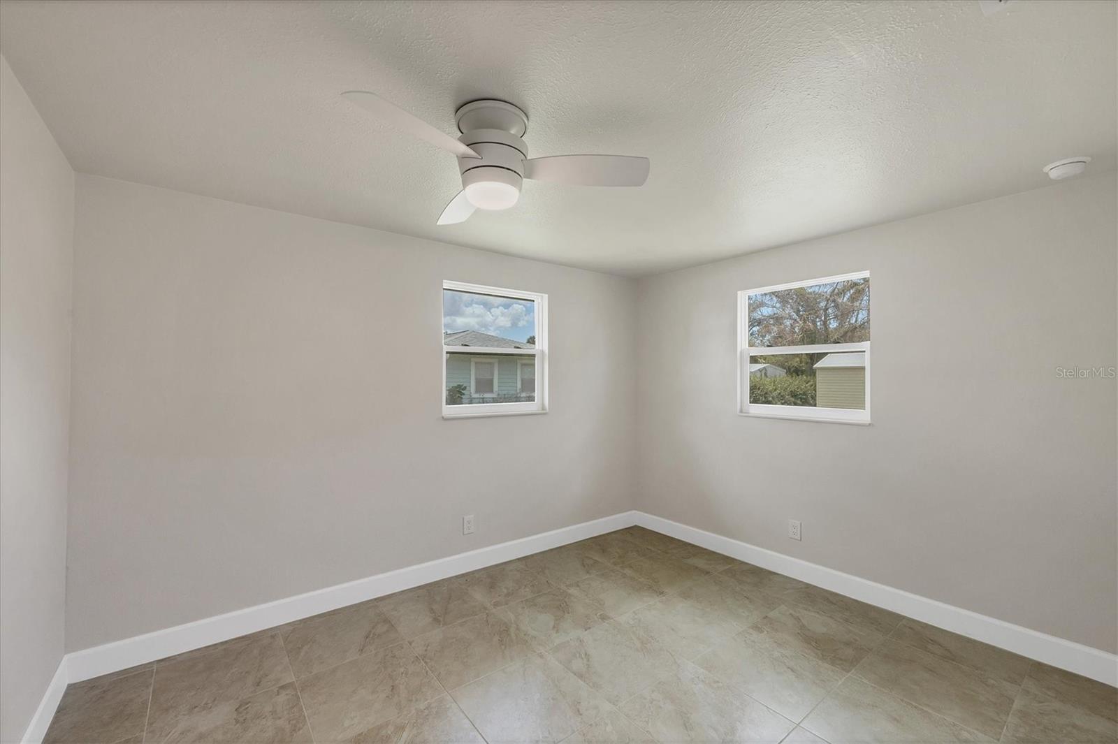 NOKOMIS ACRES - Residential