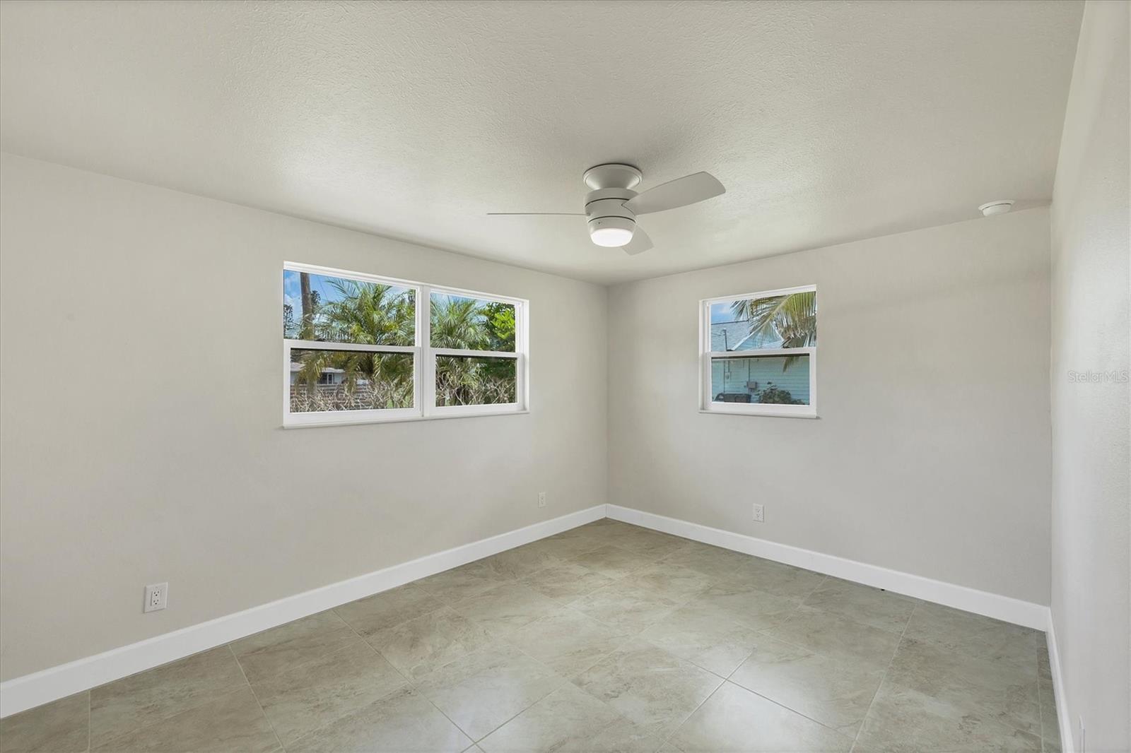 NOKOMIS ACRES - Residential