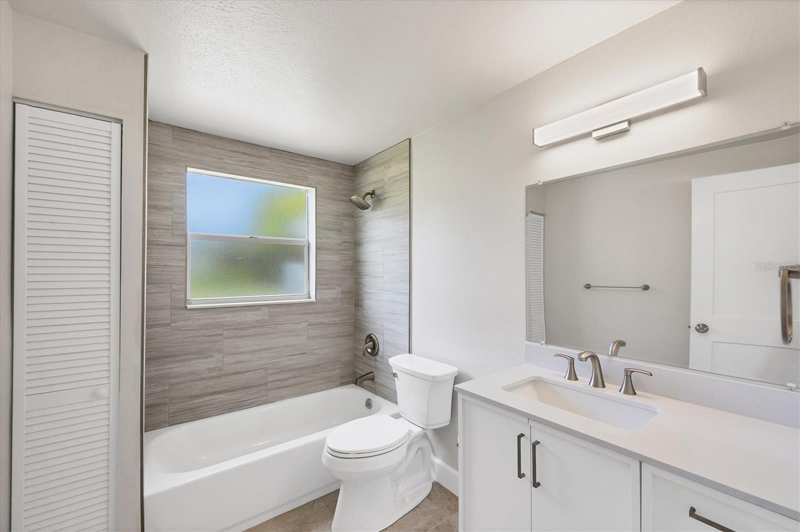 NOKOMIS ACRES - Residential
