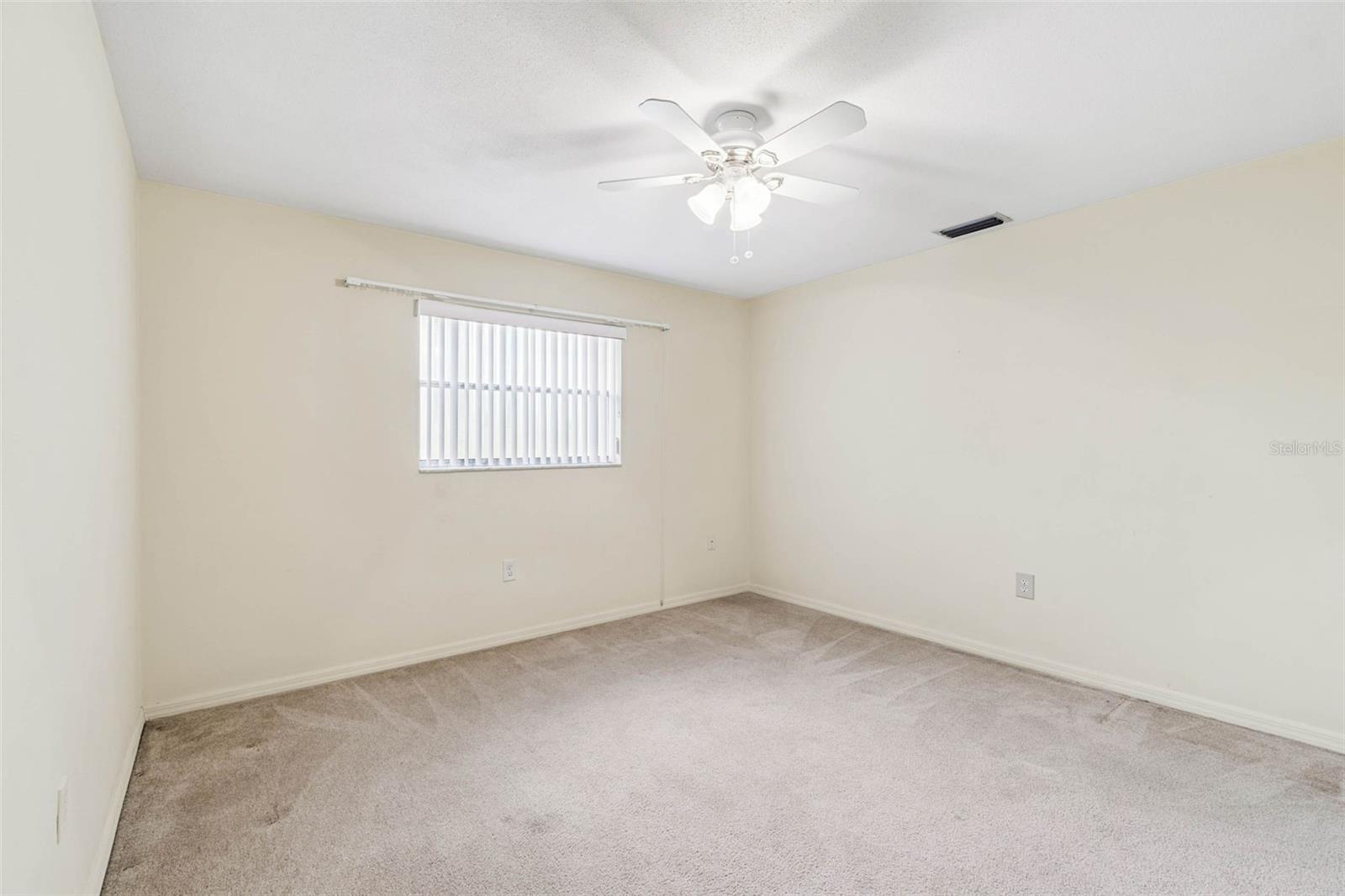 FOX COURT - Residential