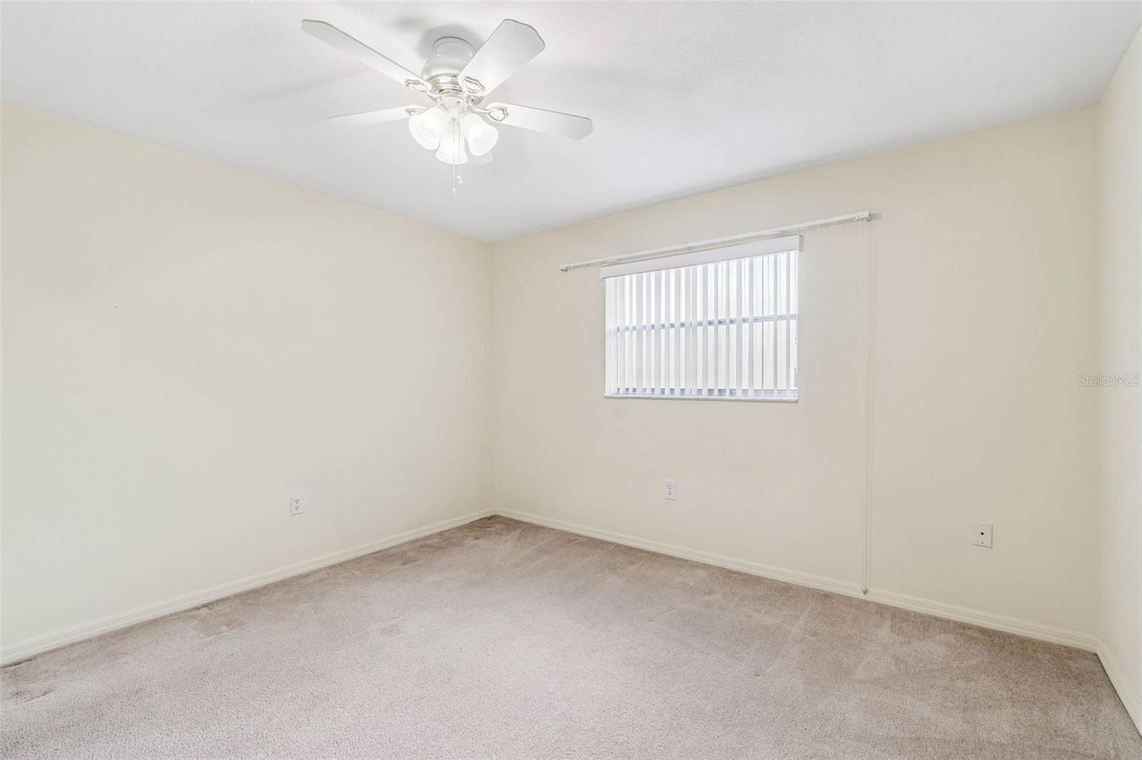 FOX COURT - Residential