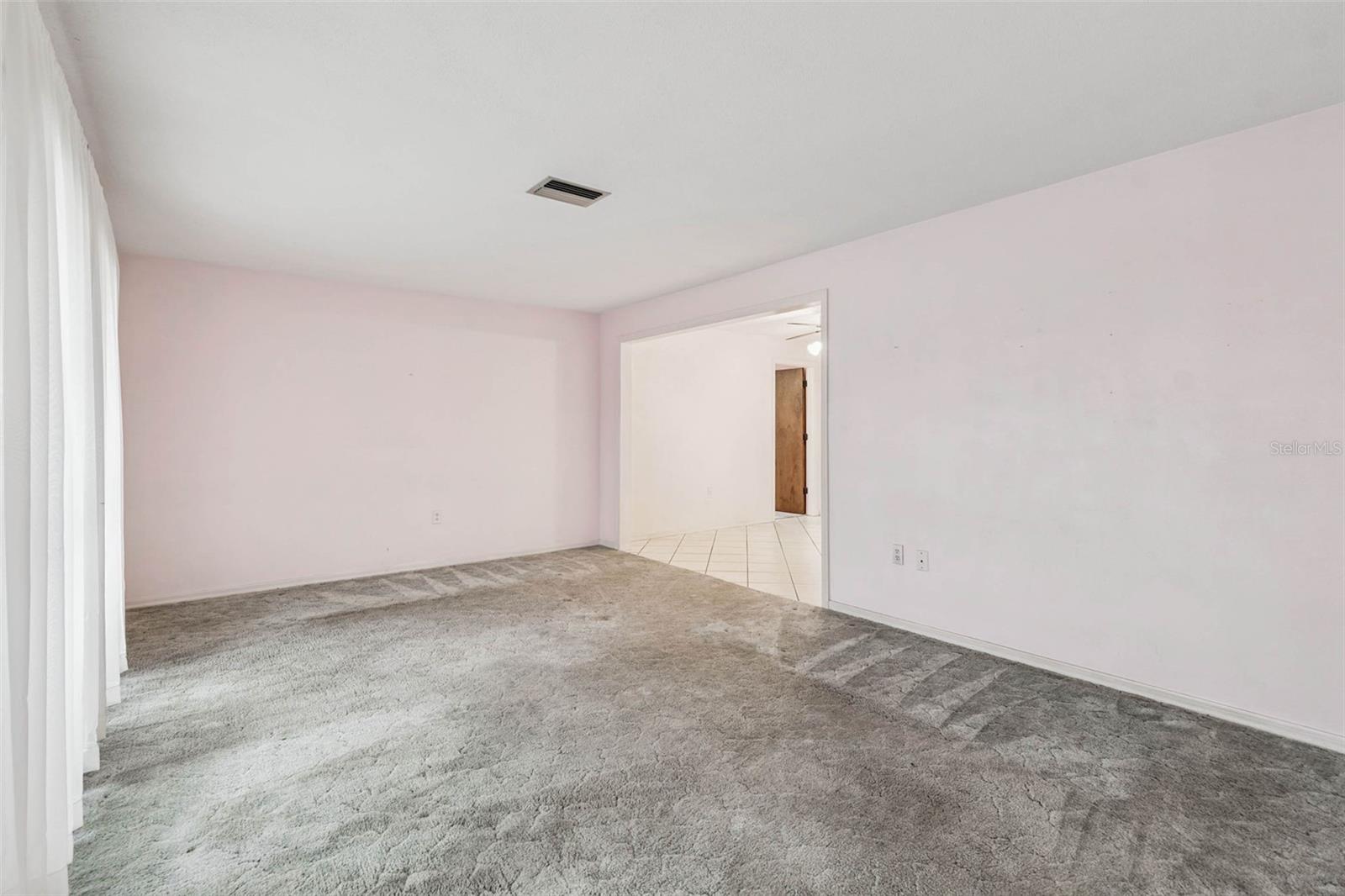 FOX COURT - Residential