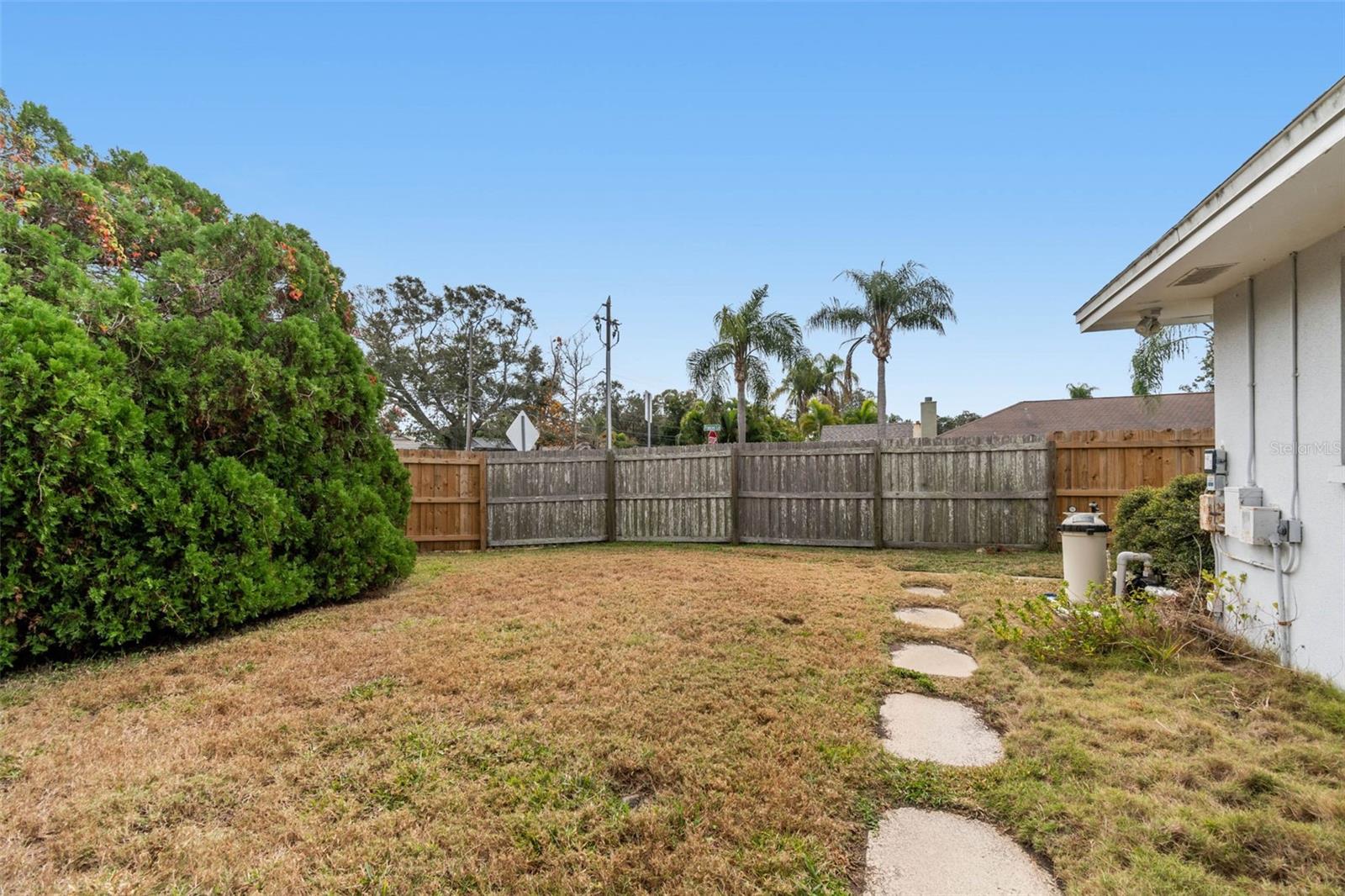 FOX COURT - Residential