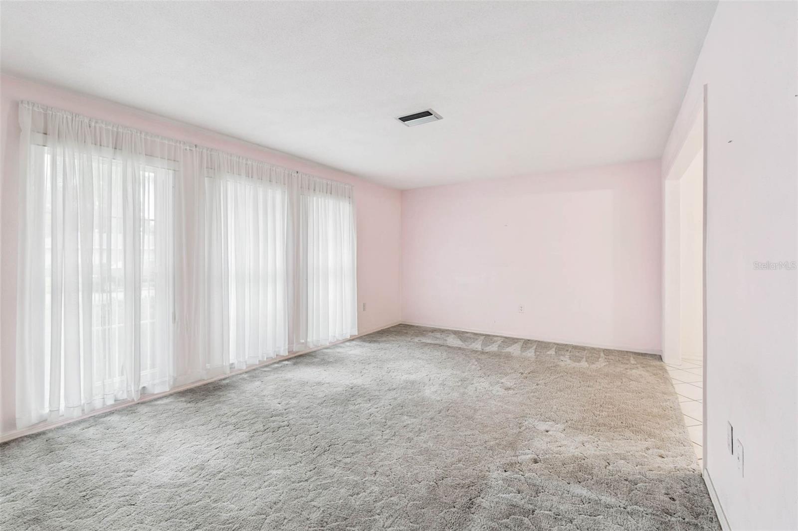 FOX COURT - Residential