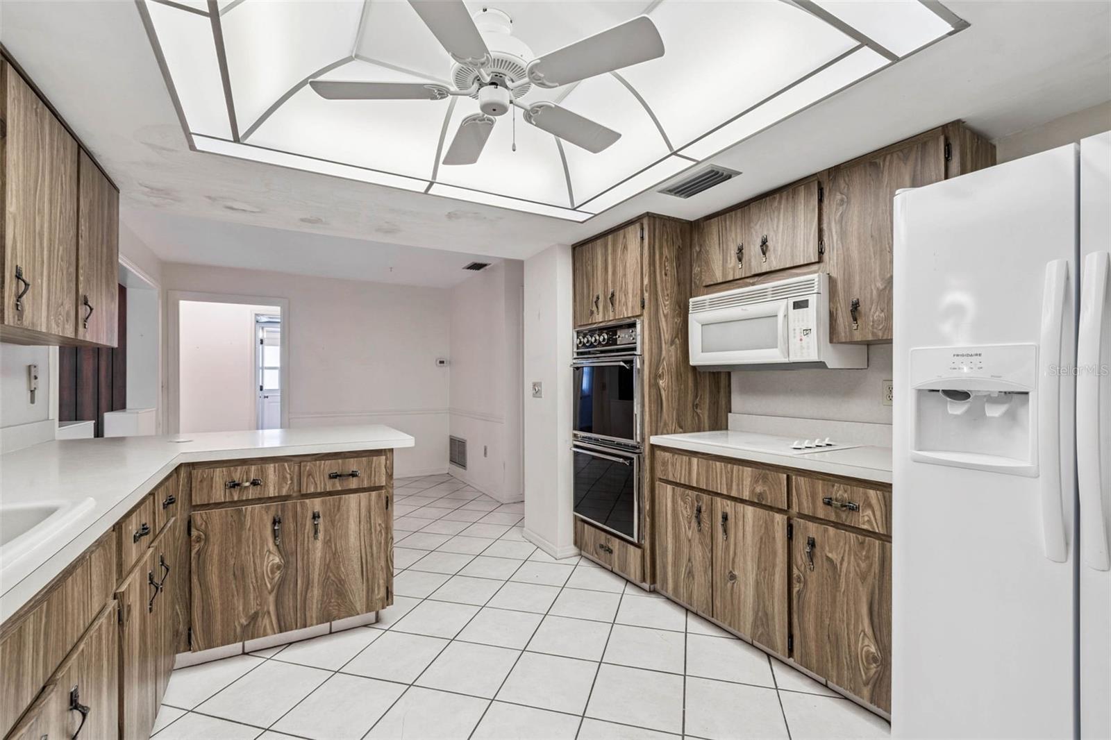 FOX COURT - Residential