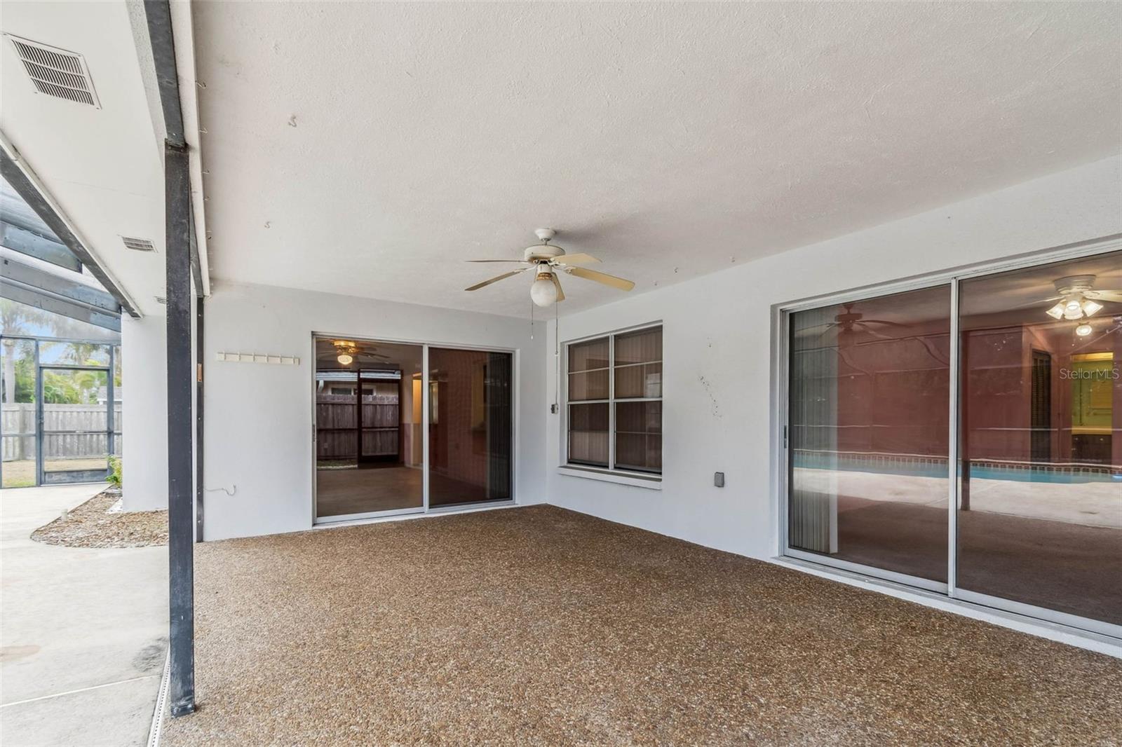 FOX COURT - Residential