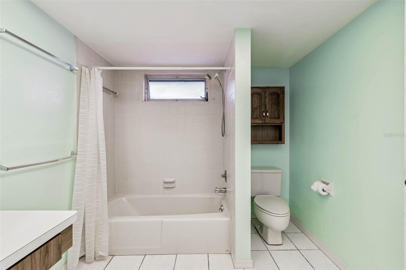 FOX COURT - Residential