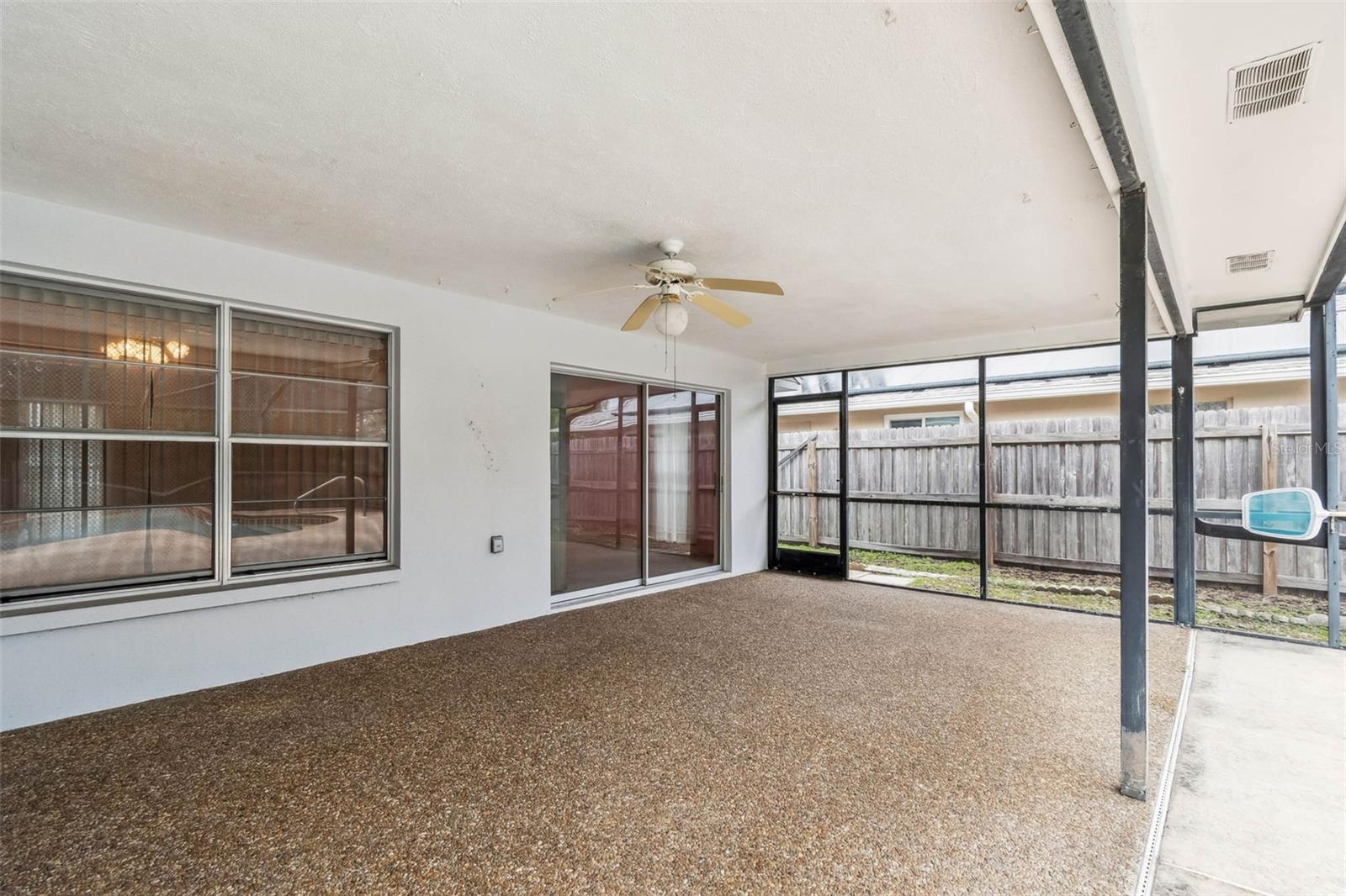 FOX COURT - Residential