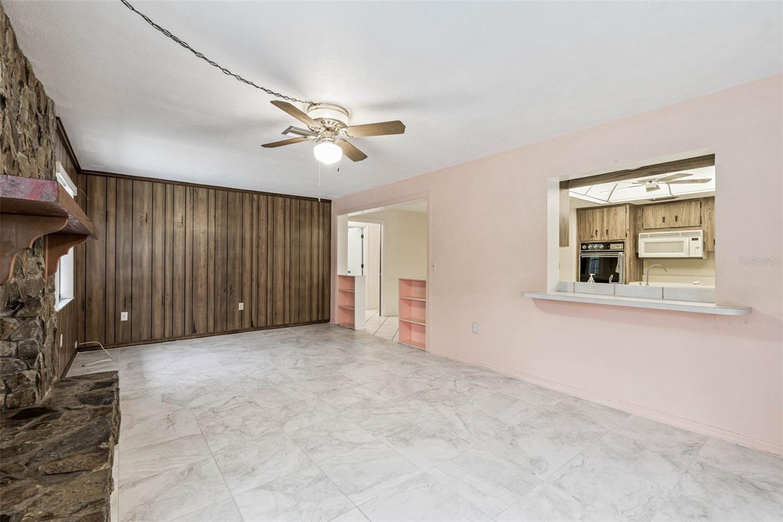 FOX COURT - Residential