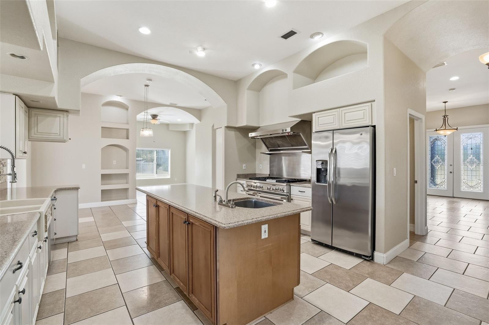 ACREAGE - Residential