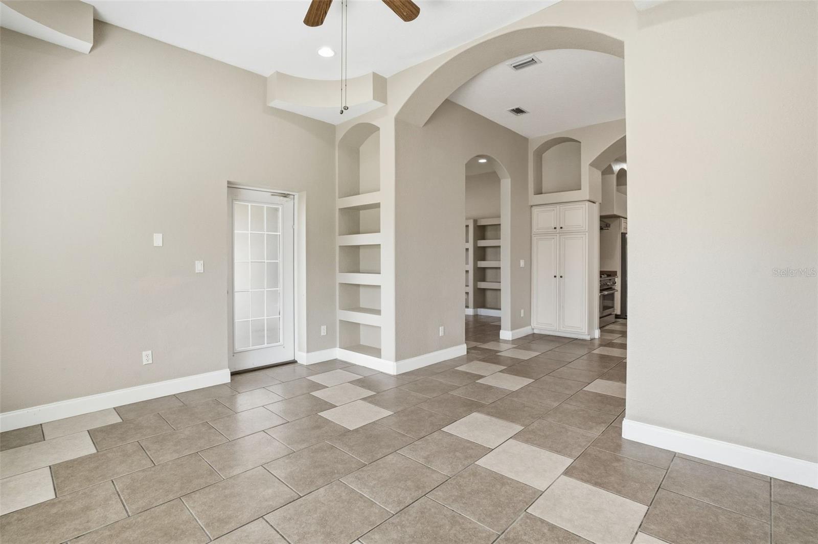 ACREAGE - Residential