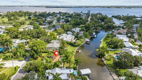 103 40TH STREET COURT NW BRADENTON FL 34209