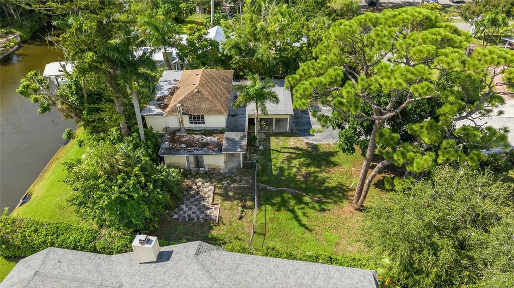 Photo of 103 40th Street Court NW, Bradenton, FL 34209 (MLS # A4704286)