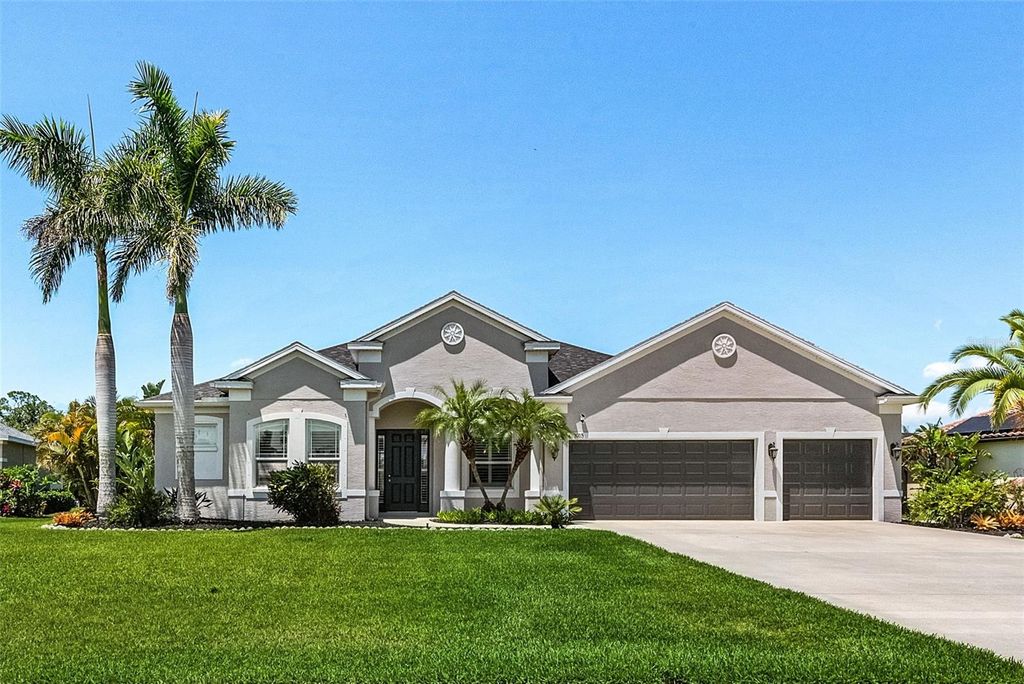 Photo of 3015 160th Terrace E, Parrish, FL 34219 (MLS # A4651155)
