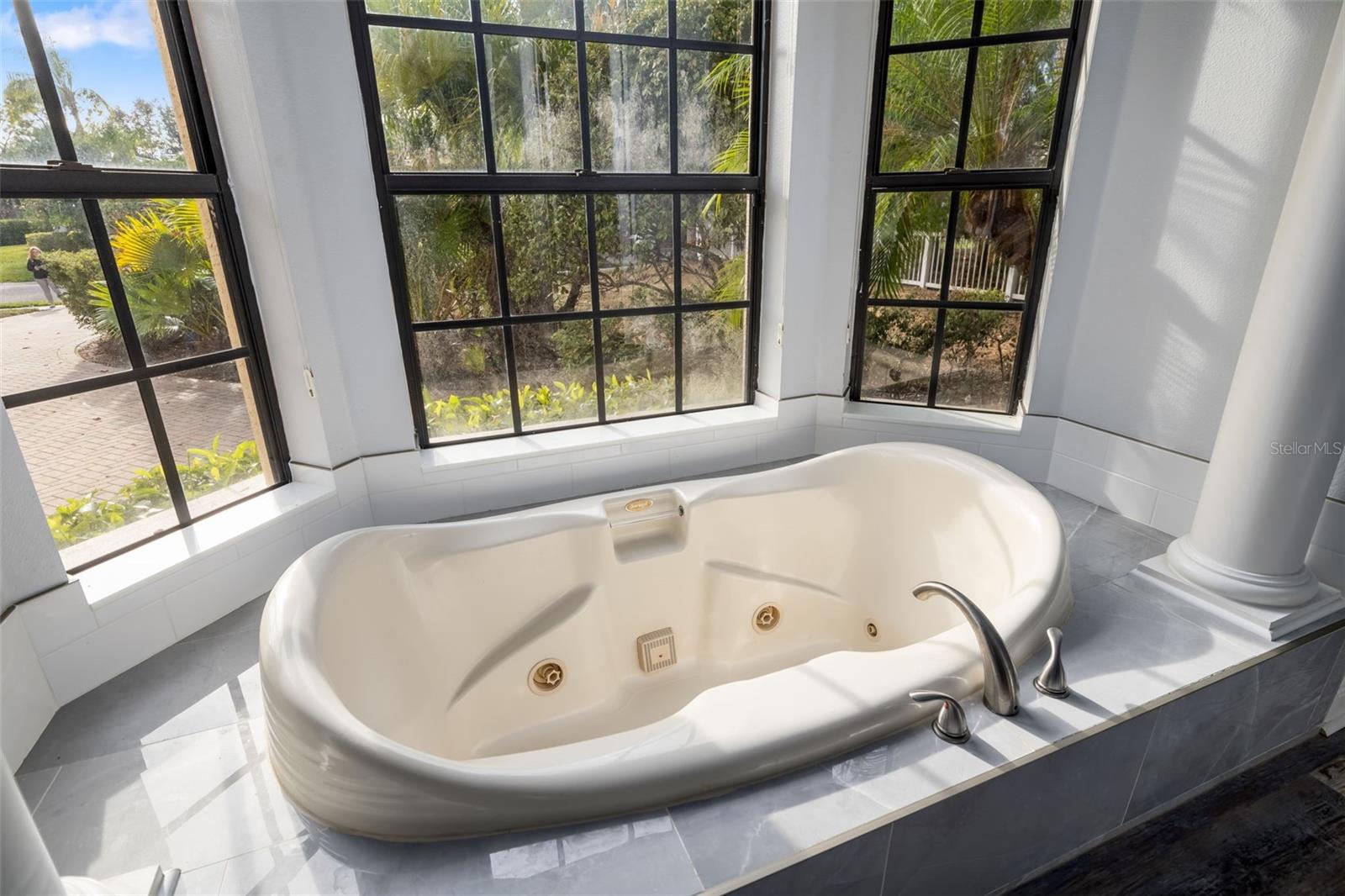 LAKEWOOD RANCH COUNTRY CLUB - Residential