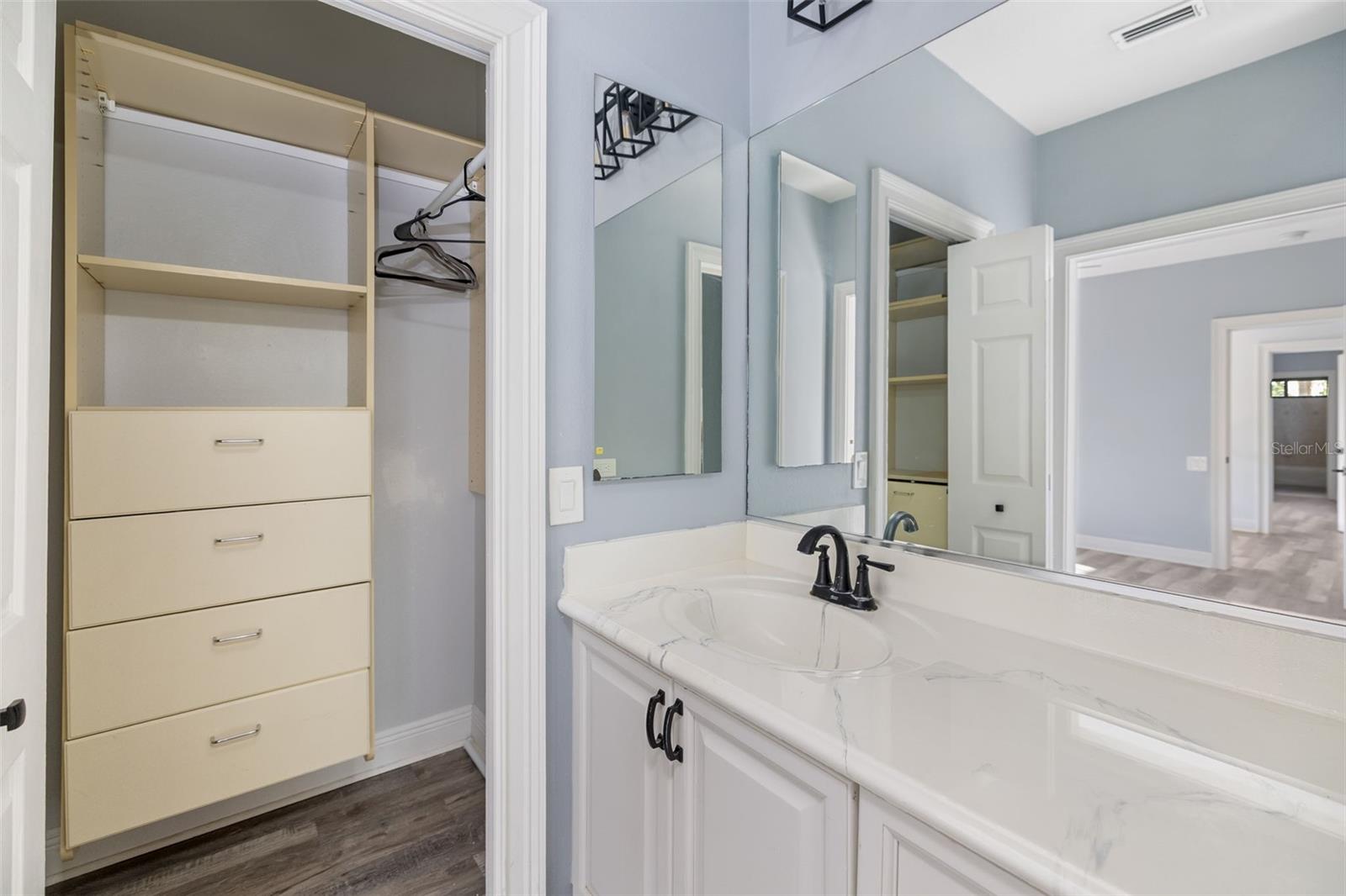 LAKEWOOD RANCH COUNTRY CLUB - Residential