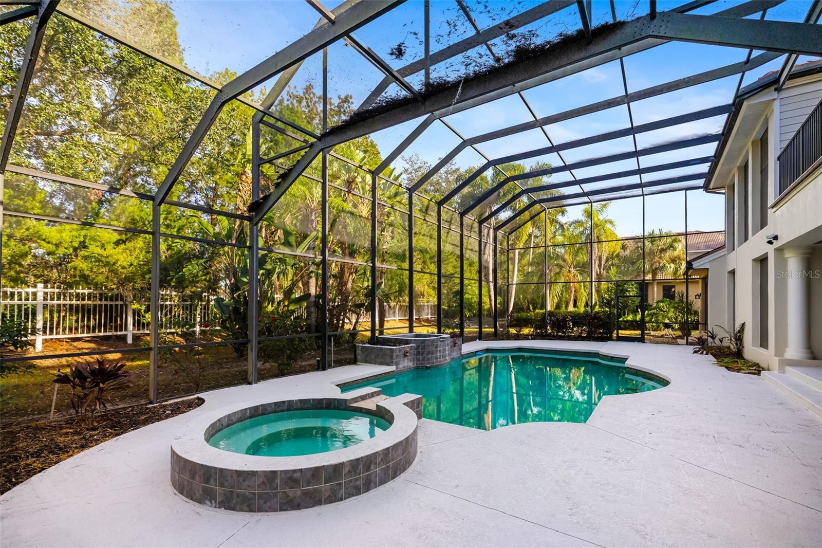 LAKEWOOD RANCH COUNTRY CLUB - Residential