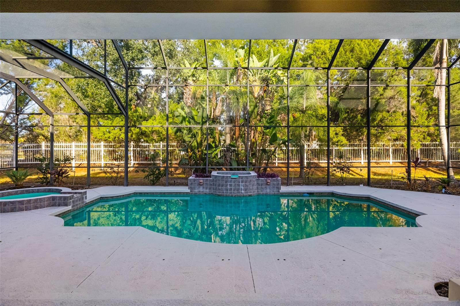 LAKEWOOD RANCH COUNTRY CLUB - Residential