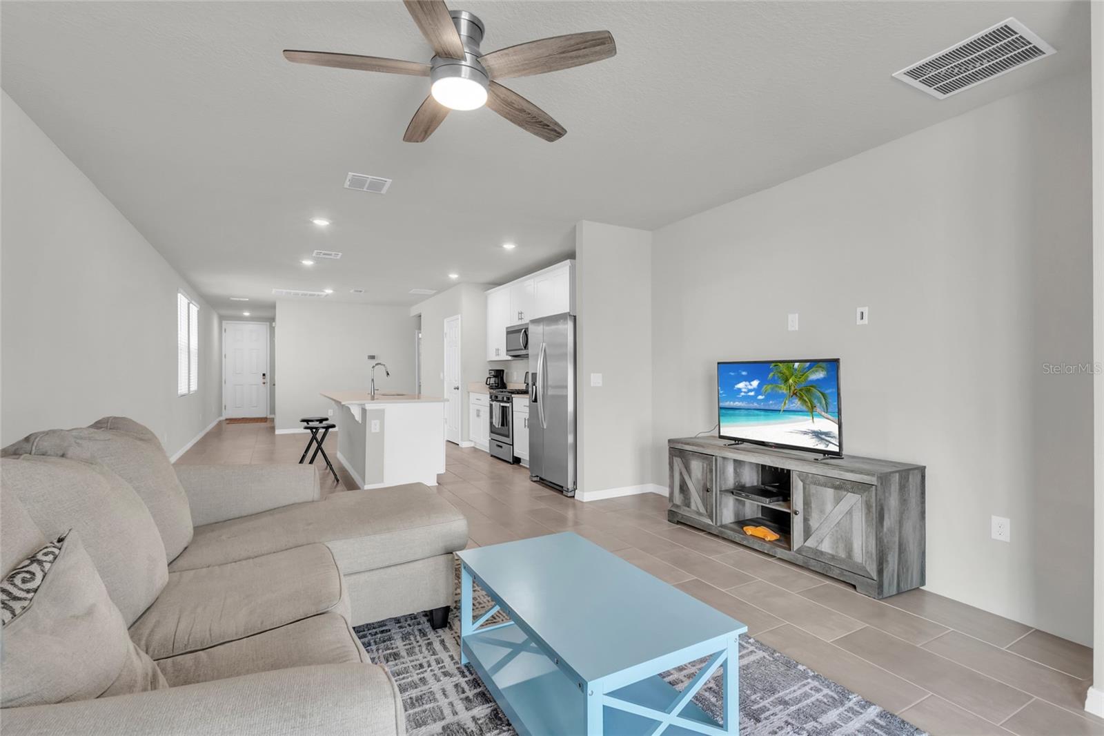3916 BRANT PLACE