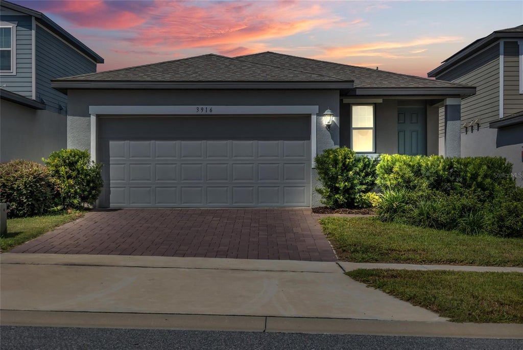 Photo of 3916 Brant Place, Leesburg, FL 34748 (MLS # G5117890)